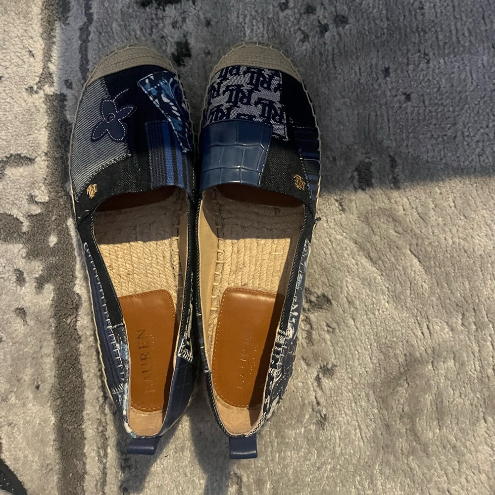Women’s size 10 Ralph Lauren loafers
